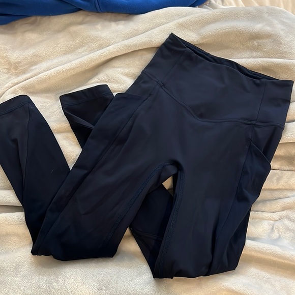 Lululemon leggings - Picture 3 of 4